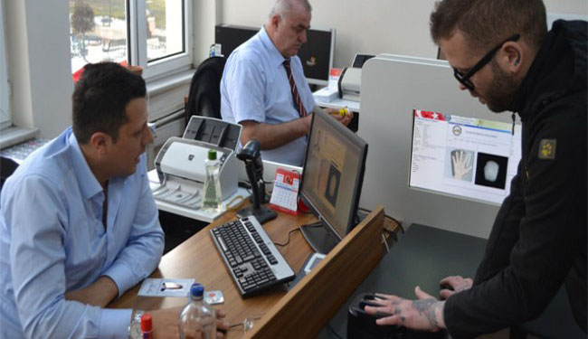 1 yılda 22 bin 635 kişi Çipli Kimlik Kartı sahibi oldu