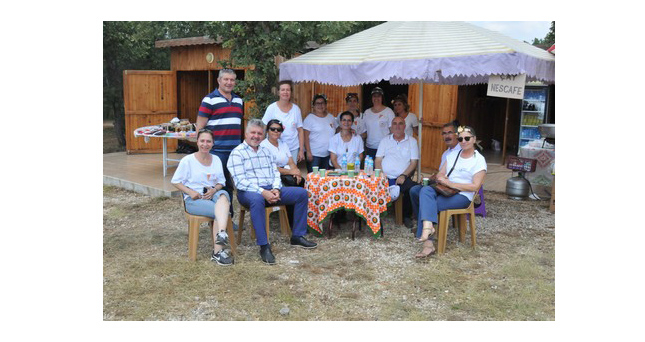 Sınırları sevgiyle aştılar