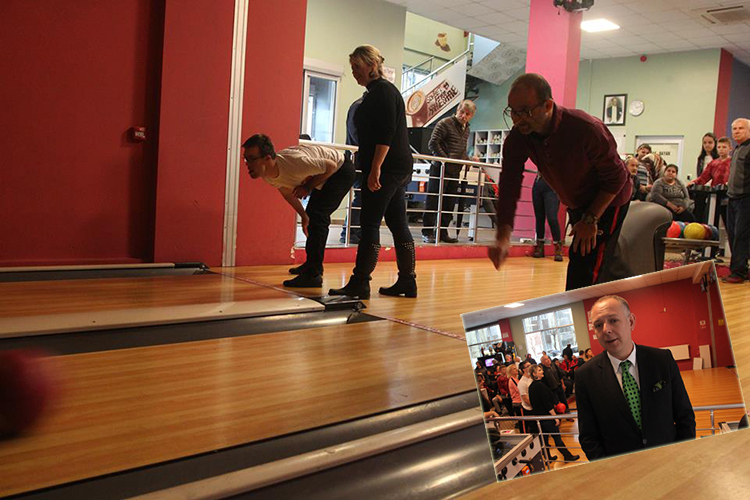 Engelliler ve yaşlılar arasında bovling turnuvası düzenlendi
