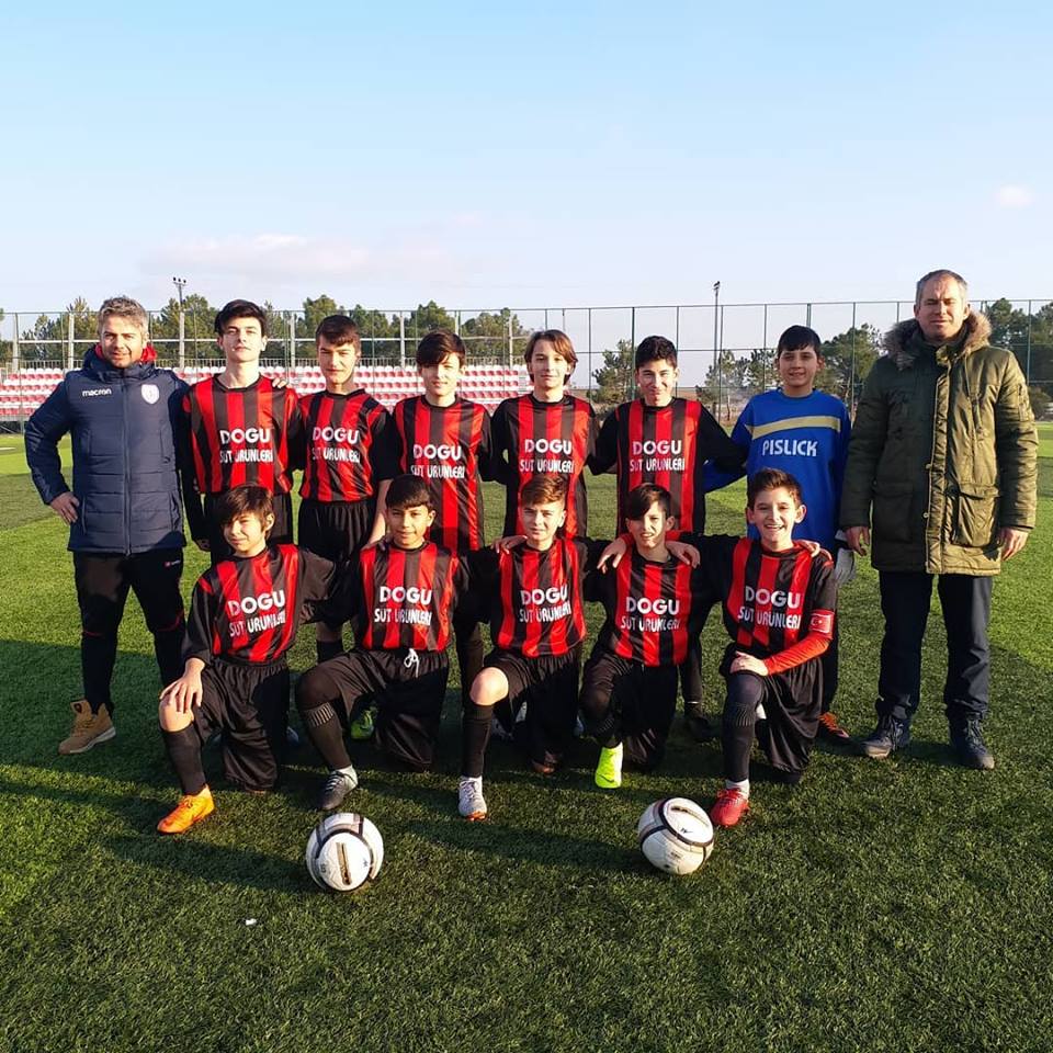 U14’te Gülen Kırklarelispor Oldu