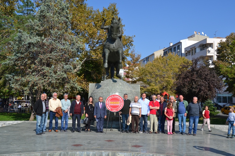 “Yaşasın TMMOB, yaşasın mücadelemiz”