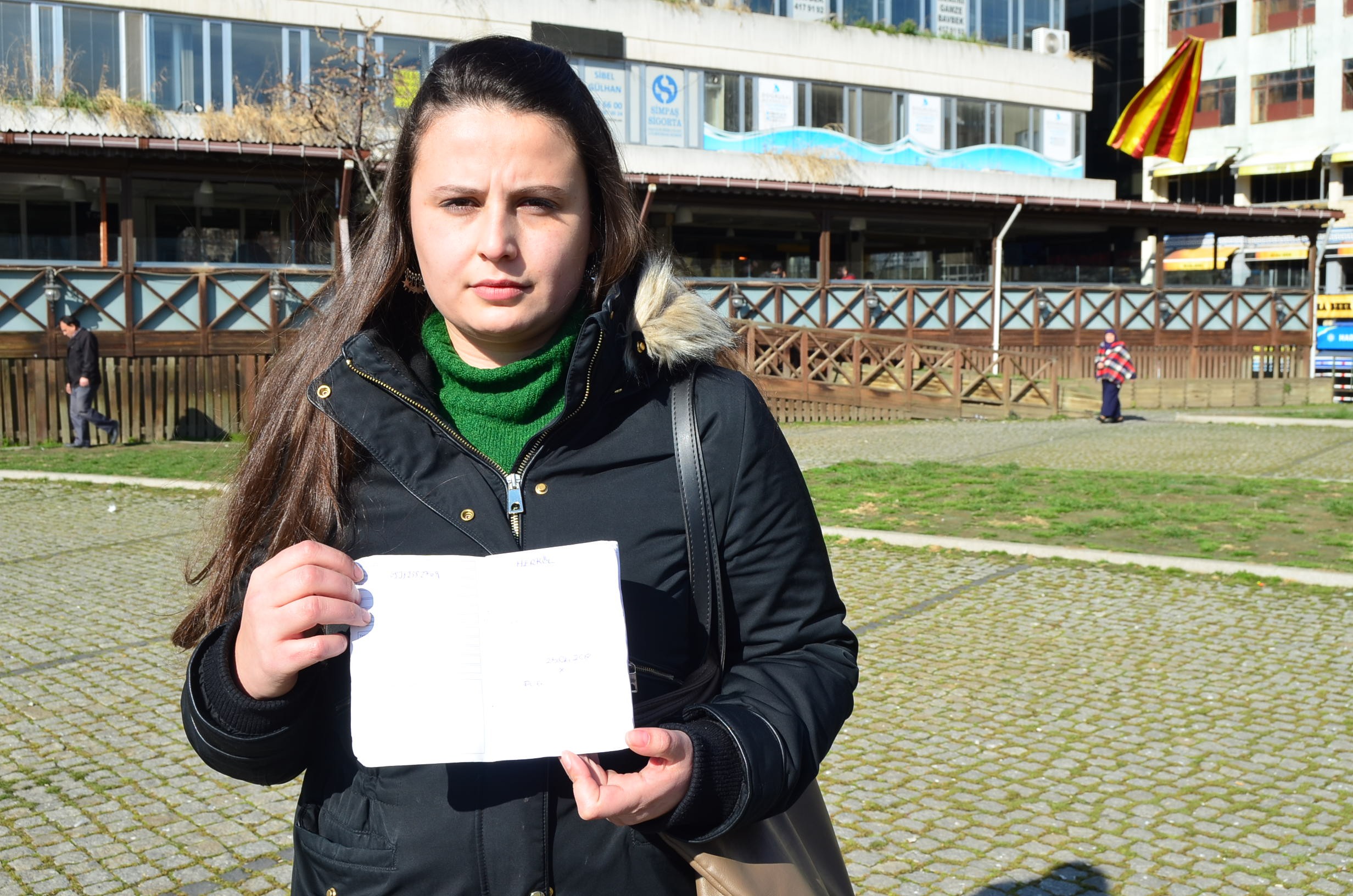 Ödünç verdiği köpeği başkasında çıktı