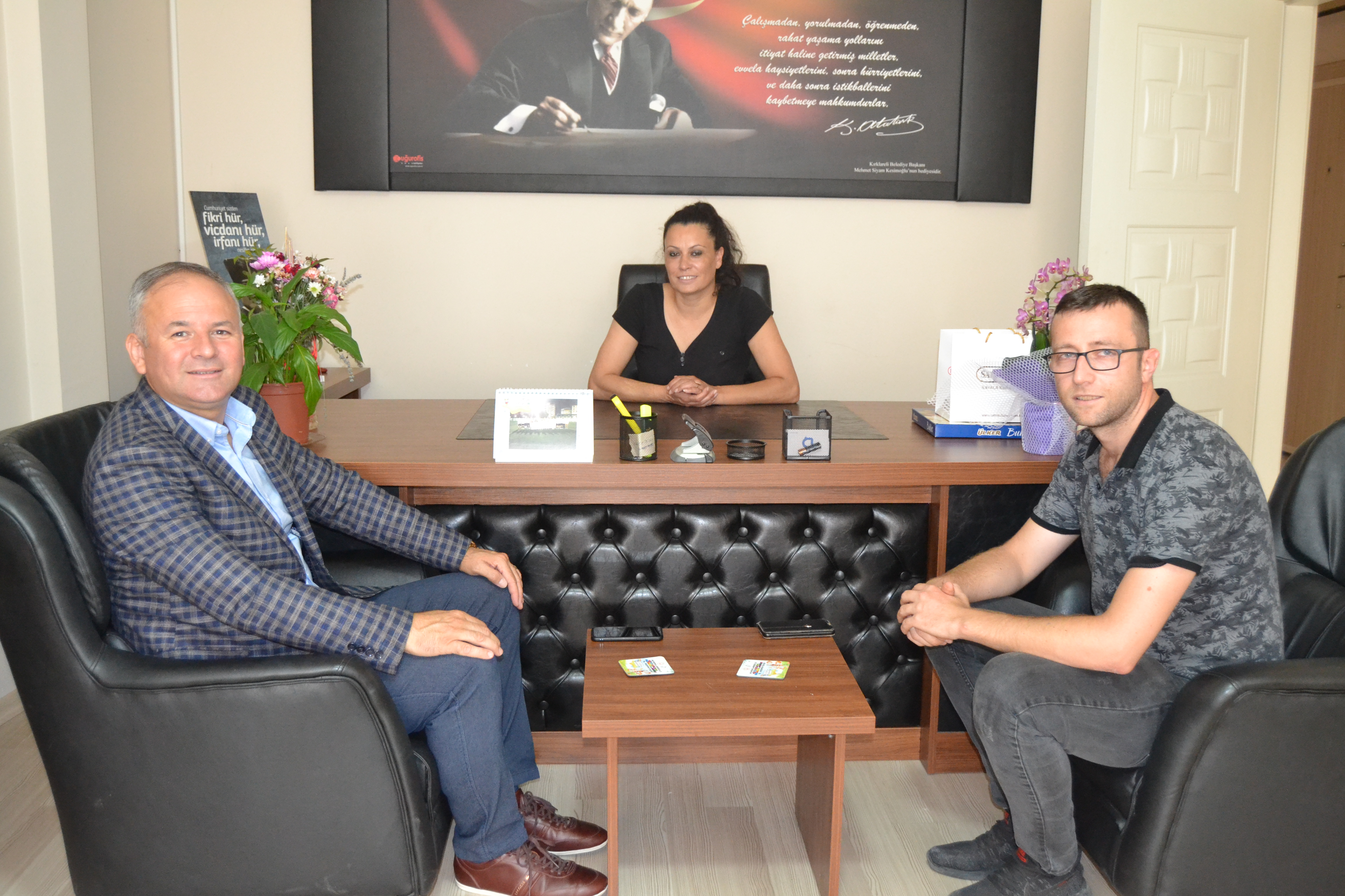 Serdar Türker’den gazetemize nezaket ziyareti