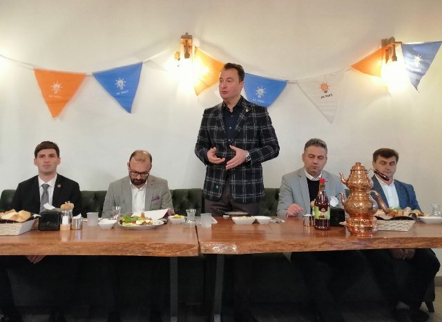 Muhtarların sorunlarını dinlediler