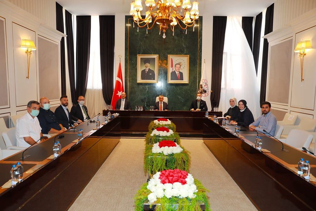 AK Parti’den Vali Bilgin’ e ziyaret