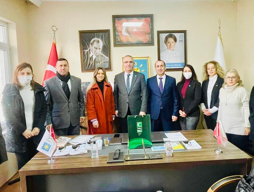 Yeşilay’dan İYİ Parti’ye ziyaret