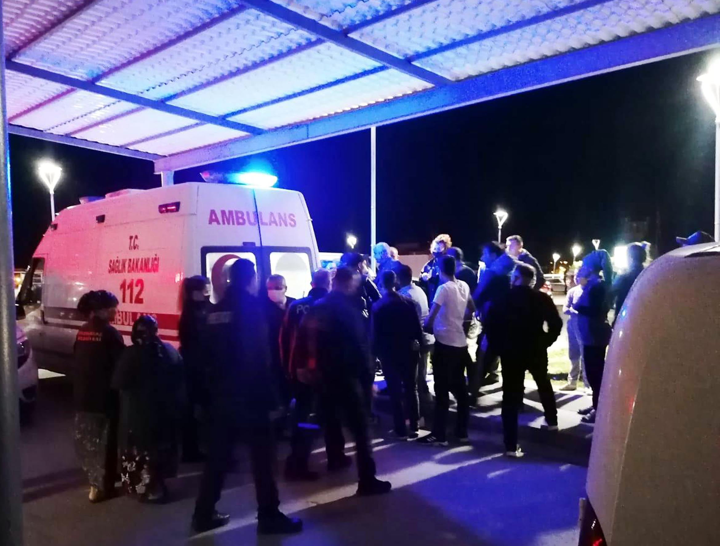 Lüleburgaz'da silahlı 'borç- alacak' kavgası: 2 yaralı