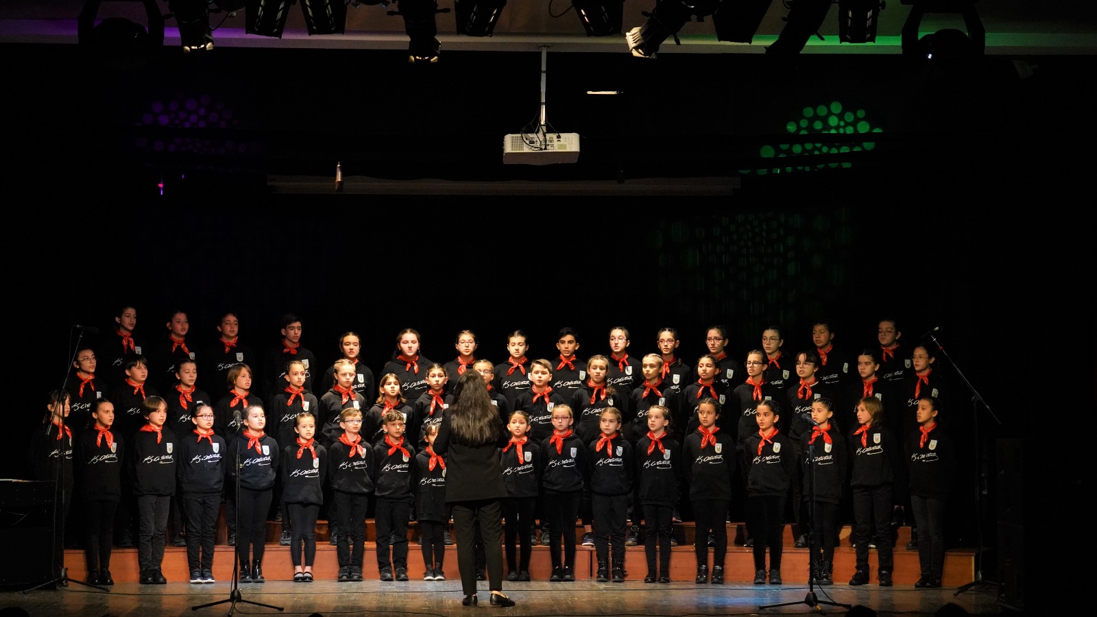 Çok Sesli Çocuk Korosu