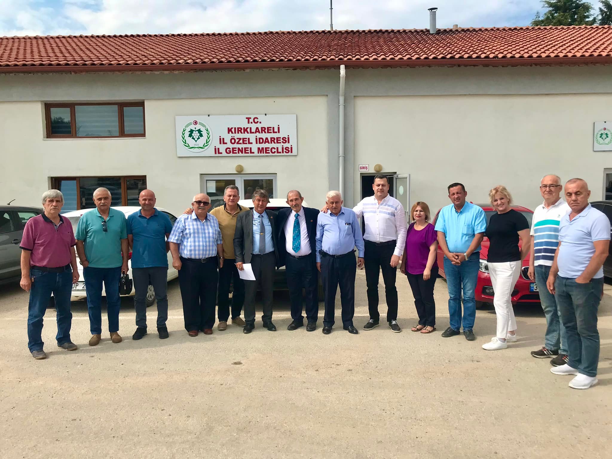 “Yoksulluğun ve Hayat Pahalılığının Çözümü Seçim Sandığıdır”