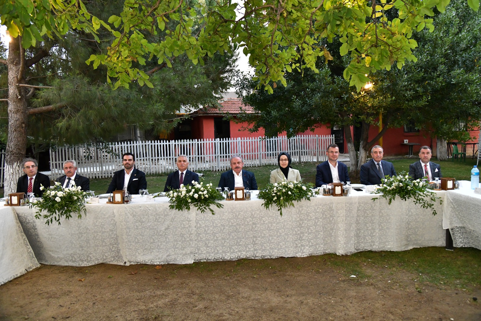 TBMM 29. Başkanı Şentop Vali Yıldıram’a Veda Yemeği Düzenledi