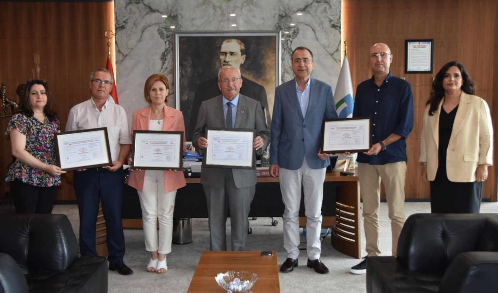 TSE'den Büyükşehir Belediyesi'ne Dört Sistem Belgesi