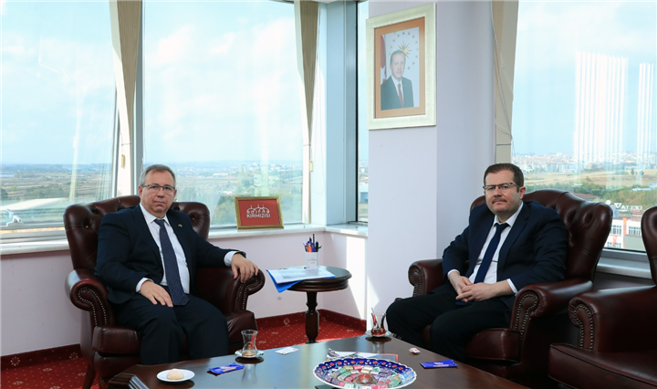 UZUNKÖPRÜ KAYMAKAMI ONUR KÖKÇÜ'DEN, REKTÖR PROF. DR. ERHAN TABAKOĞLU'NA ZİYARET