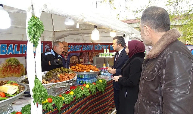 Pınarhisar Hamsi Festivali ve Yöresel Ürünler Fuarı'nda Renkli Anlar Yaşandı