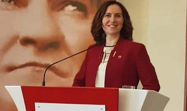 Süleymanpaşa Belediye Başkanlığı için CHP Aday Adayı Ecz. Berrin Başol, Gazeteci Abdullah Yalçın'ın MESELE programında soruları yanıtladı