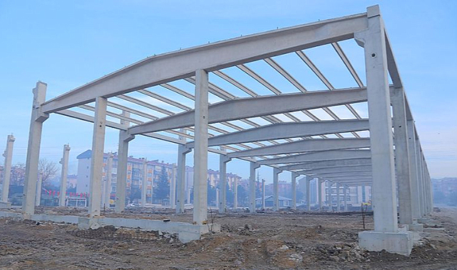 CUMARTESİ PAZARI SONA YAKLAŞIYOR