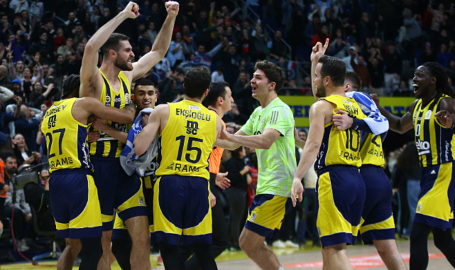 Fenerbahçe Beko'dan Müthiş Geri Dönüş