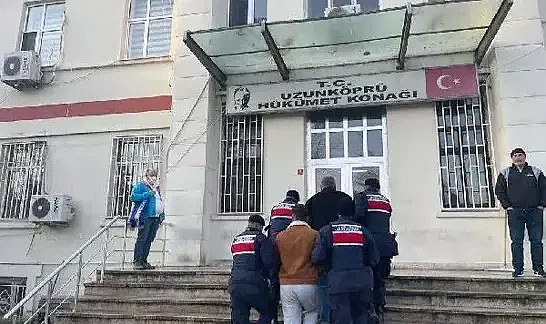 Yunanistan'a kaçmak isteyen 4 terör şüphelisi yakalandı