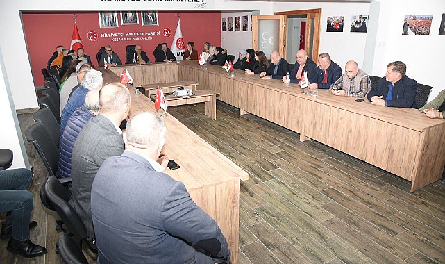 Helvacıoğlu'ndan MHP İlçe Başkanlığı'na ziyaret