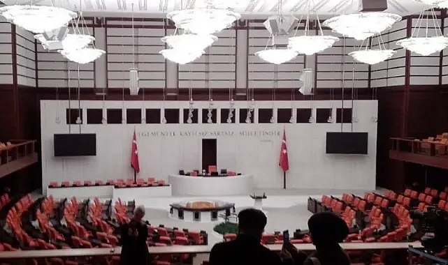 Hukuk Fakültesi Öğrencilerinden Ankara Çıkartması