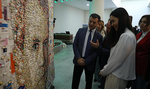 Sanat Severler Buraya!