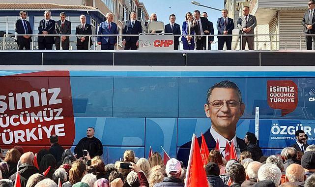 Özgür Özel Hükümeti Sert Bir Dille Eleştirdi