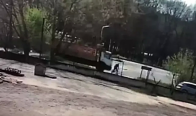 Alkollü sürücünün kullandığı kamyonun çarptığı bisikletli ağır yaralandı