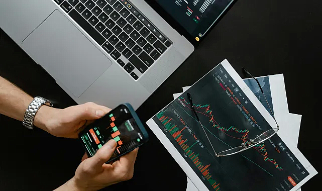 Ekonomik Güven Endeksi Azaldı, Tüketici Güveni Arttı