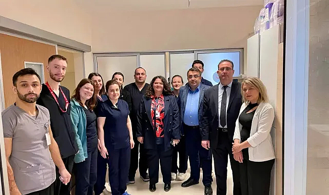 Hastane Yönetimi Sağlık Çalışanlarıyla Ramazan Bayramı'nda Bayramlaştı