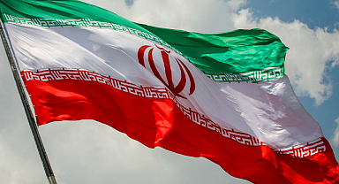 İran, 150 Merkezde Eş Bulma Hizmeti Vermeye Başladı: İranlılar İçin Yeni Bir Dönem 