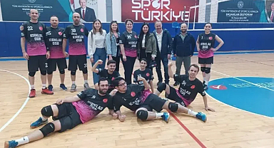 Kırklareli'de 'O' Voleybol Takımının Performansı Göz Dolduruyor! 