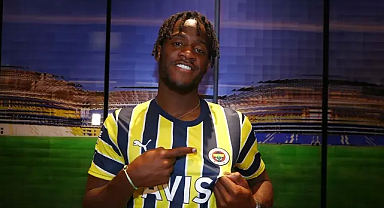 Batshuayi 1 Yıl Daha Fenerbahçe’de