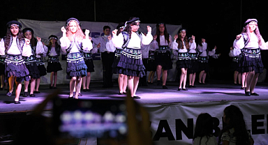 BSM Kursiyerleri Yıl Sonu Gösterisinde Yıldız Gibi Parladı 