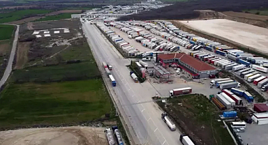 Bulgaristan sınırında 24 kilometre TIR kuyruğu 