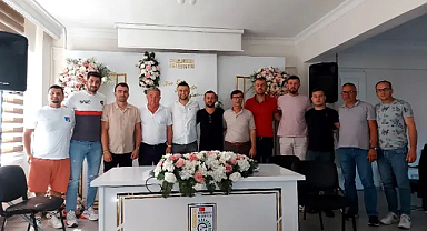 Evrensekiz Evrenspor Kulübü Yeni Yönetimini Belirledi