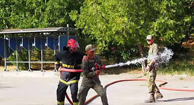 Kırklareli'de Mehmetçiklere Özel Yangın Eğitimi ve Tatbikatı!