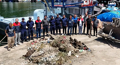 Kıyıköy'de Çevre Temizliği: Toplumsal İşbirliğiyle Daha Temiz Bir Dünya 