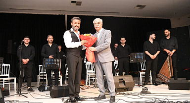 Türk Halk Müziği Konseri, müzikseverlere unutulmaz anlar yaşattı 