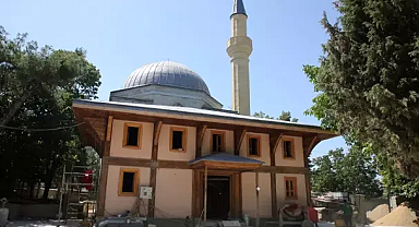 5 asırlık caminin restorasyonu için 3 yıl özel taş arandı 