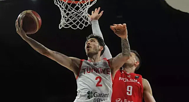 A Milli Erkek Basketbol Takımı, Fransa'ya Farklı Kaybetti