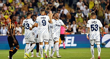 Fenerbahçe, Hazırlık Maçında Hull City'i 5-1 Mağlup Etti
