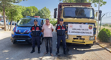 Mutlu Köyü'nde Çalınan Kamyon Kısa Sürede Bulundu 