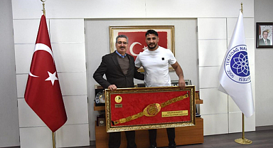 Tekirdağ NKÜ Öğrencisi Mustafa TAŞ 663. Tarihi Kırkpınar Yağlı Güreşlerinde İkinciliği Kazandı