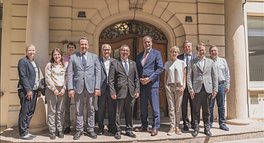 TRAKYA ÜNİVERSİTESİ REKTÖRÜ PROF. DR. ERHAN TABAKOĞLU VE BERABERİNDEKİ HEYETTEN BADEN-WUERTTEMBERG COOPERATIVE STATE ÜNİVERSİTESİ- LÖRRACH (DHBW) ZİYARETİ