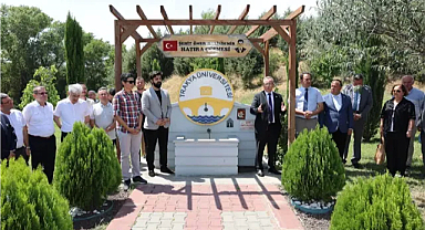 TRAKYA ÜNİVERSİTESİNDE 15 TEMMUZ DEMOKRASİ VE MİLLİ BİRLİK GÜNÜ ANMA ETKİNLİKLERİ DÜZENLENDİ