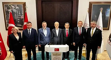 Bakan Uraloğlu'nun Valilik ve Belediye Ziyaretlerinde Kırklareli Projeleri Masaya Yatırıldı