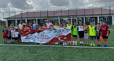 Büyükmandıra'da Geleceğin Futbol Yıldızları Yetişiyor