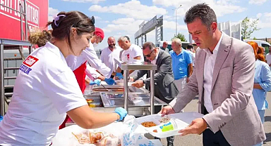 GEZİCİ KENT LOKANTASI'NIN İLK DURAĞI ÇORLU