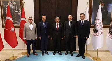 Karayolları 1. Bölge Müdürü Şenol Altınok, Vali Birol Ekici’yi Ziyaret Etti