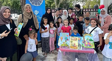 Kırklareli Ahmet Cevdet Paşa Camii'nde Çocuk Kitapları Şenliği Düzenlendi