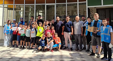 Kırklareli Ülkü Ocaklarından Öğrencilere Anlamlı İkram